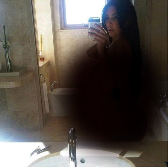 Des nouvelles images de vedettes dénudées, notamment de Kim Kardashian, publiées par des pirates.