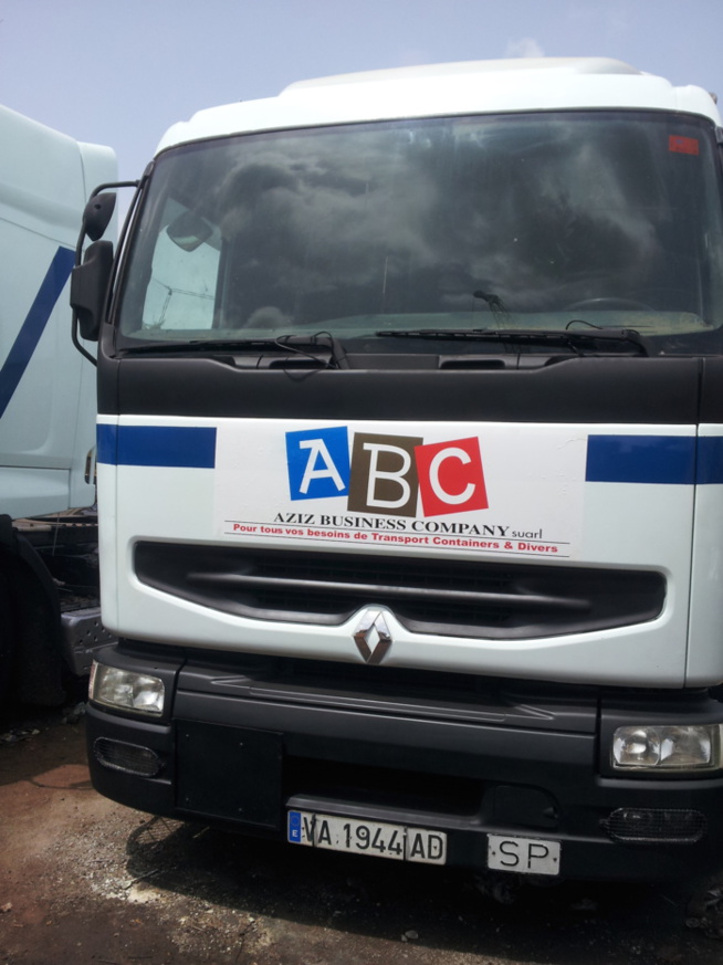 Aziz N'diaye quitte définitivement la lutte et investit 600 millions dans le transport Aziz N'diaye quitte définitivement la lutte et investit 600 millions dans le transport