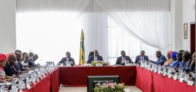Foncier touristique: La demande du Président Sall au Premier ministre et aux ministres en charge des Finances et du Budget... Foncier touristique: La demande du Président Sall au Premier ministre et aux ministres en charge des Finances et du Budget...