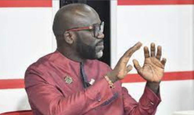 Cheikh Yérim Seck publie un livre sur Macky Sall Cheikh Yérim Seck publie un livre sur Macky Sall