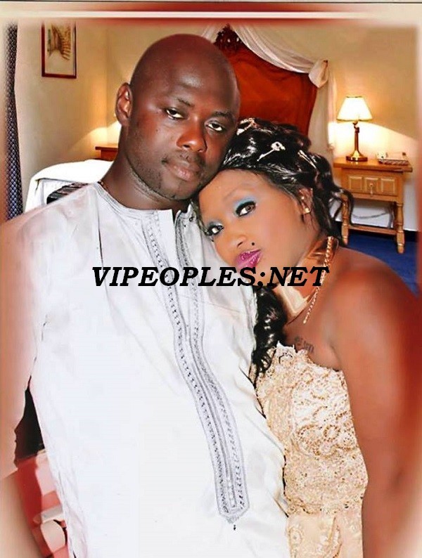 Mame Bassine toute heureuse avec son mari Mame Bassine toute heureuse avec son mari
