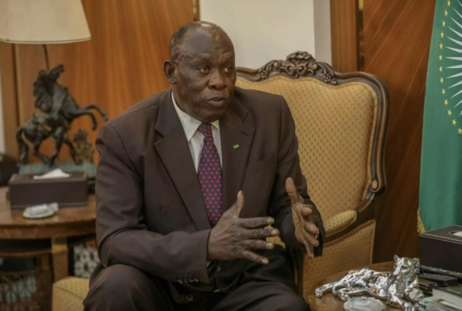 Photos/ Avec son projet de 6 milliard de FCfa:Baba Tandian reçu par Macky Sall Photos/ Avec son projet de 6 milliard de FCfa:Baba Tandian reçu par Macky Sall