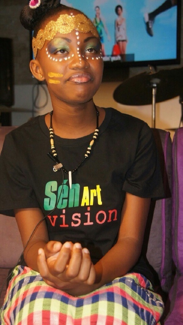 Tapha le cofondateur de la marmite du cœur et Djidiak le manager de Viviane, se lancent dans la production musicale avec « Sen Art Vision » Tapha le cofondateur de la marmite du cœur et Djidiak le manager de Viviane, se lancent dans la production musicale avec « Sen Art Vision »