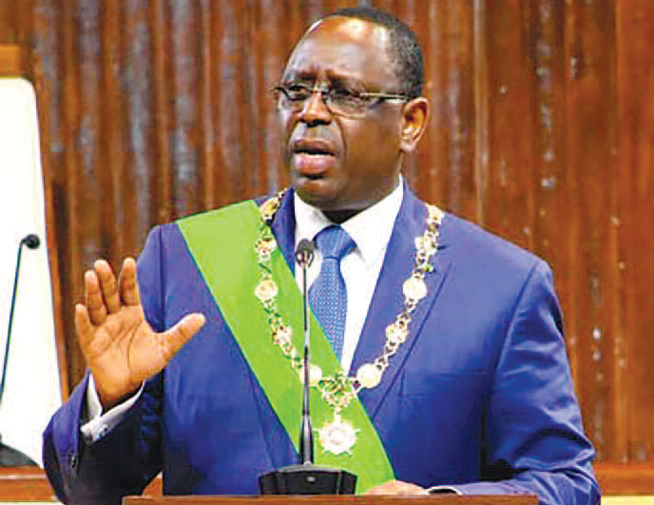 3e mandat : Le Conseil Constitutionnel a déjà validé la candidature de Macky Sall (extrait du livre de CYS) 3e mandat : Le Conseil Constitutionnel a déjà validé la candidature de Macky Sall (extrait du livre de CYS)