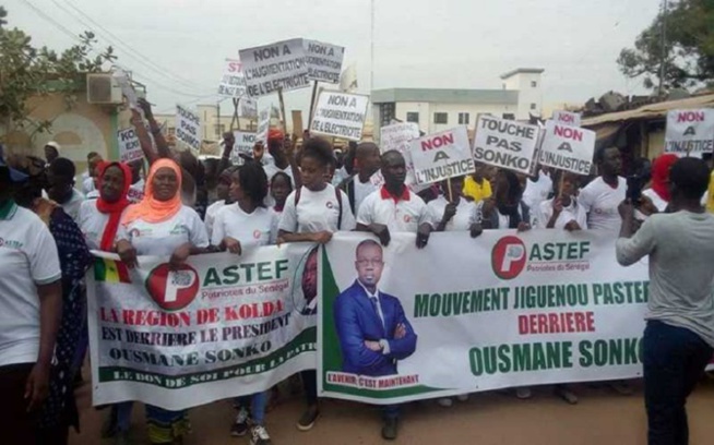 Libération de leur camarade Aminata Dia dite «Nabi» : Pastef envisage une marche à Guédiawaye, samedi prochain Libération de leur camarade Aminata Dia dite «Nabi» : Pastef envisage une marche à Guédiawaye, samedi prochain