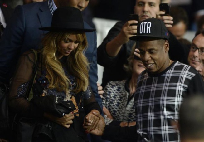Match PSG/Barça : le couple Beyoncé et Jay Z en compagnie de David Beckham au Parc des Princes