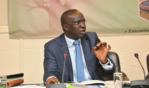Recettes de plus de 1382 milliards FCfa en 2022: Moustapha Bâ magnifie les performances de la Douane sénégalaise Recettes de plus de 1382 milliards FCfa en 2022: Moustapha Bâ magnifie les performances de la Douane sénégalaise