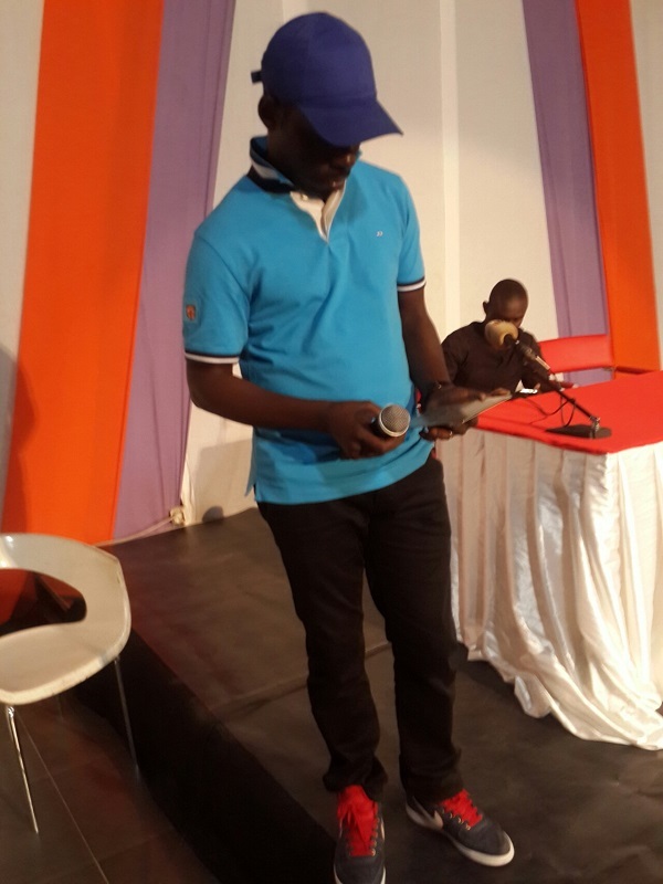15 Photos: Caravane de la sortie de l'album "Rakadiou" de Pape Diouf ce 1er octobre 15 Photos: Caravane de la sortie de l'album "Rakadiou" de Pape Diouf ce 1er octobre