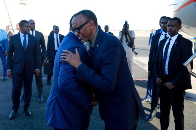 Le président Kagame à Dakar pour le Sommet sur le financement des infrastructures en Afrique : Macky Sall à l’accueil Le président Kagame à Dakar pour le Sommet sur le financement des infrastructures en Afrique : Macky Sall à l’accueil