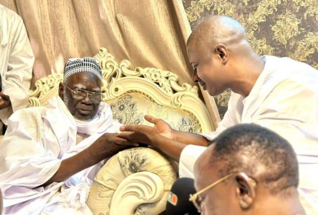 Magal Porokhane 2023 : La délégation du président dirigée par le Ministre de l'intérieur Mr Antoine Félix Diom dans cette ville religieuse. Magal Porokhane 2023 : La délégation du président dirigée par le Ministre de l'intérieur Mr Antoine Félix Diom dans cette ville religieuse.