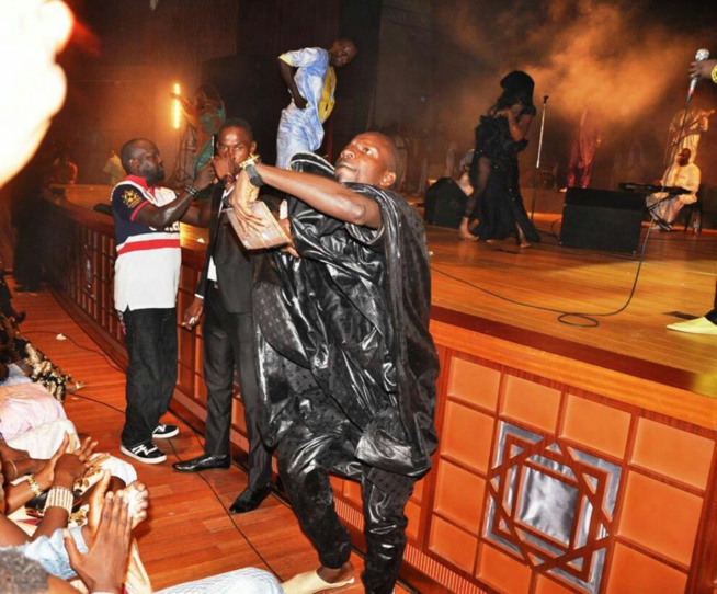3 Fois d'affilés:Les images de la soirée "Rakadiou show" de Pape Diouf  nouveau roi du grand théâtre avec Prince PAB EVENTS