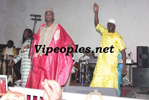 "Le ndéwlenne" de Waly Seck le jour de la tabaski au Penc Mi "Le ndéwlenne" de Waly Seck le jour de la tabaski au Penc Mi