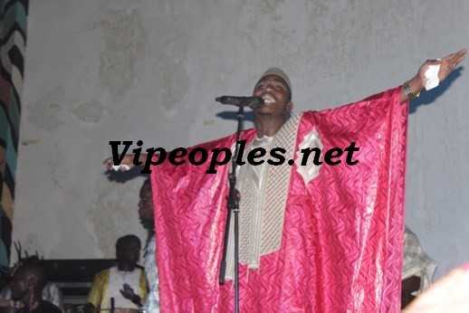 "Le ndéwlenne" de Waly Seck le jour de la tabaski au Penc Mi "Le ndéwlenne" de Waly Seck le jour de la tabaski au Penc Mi