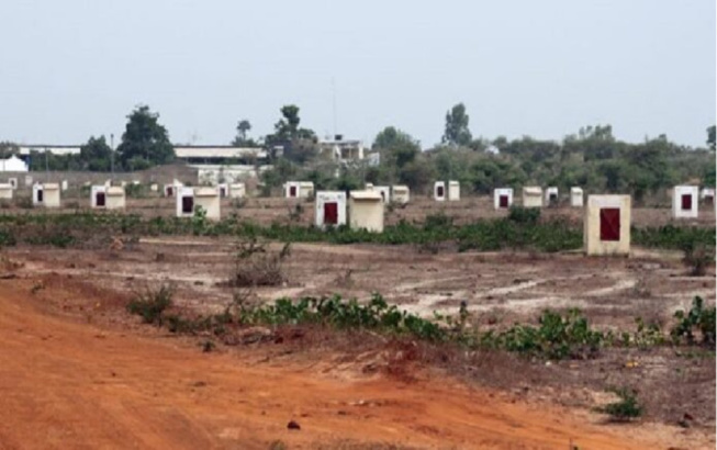 Micmac foncier autour de la zone du port de Ndayane : Les impactés crient leur colère et menacent Micmac foncier autour de la zone du port de Ndayane : Les impactés crient leur colère et menacent
