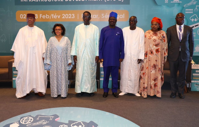 Le Premier ministre Amadou Bâ, lors de la cérémonie de clôture du 2e Sommet de Dakar sur le Financement des infrastructures en Afrique