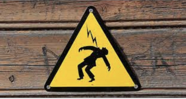 Mbour / Quartier Médine : Un incendie fait un mort, par électrocution Mbour / Quartier Médine : Un incendie fait un mort, par électrocution