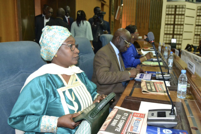 En images 22e éditions Forumdu 1er emploi avec le groupe Promo Consulting du président Mbagnick Diop du MEDS En images 22e éditions Forumdu 1er emploi avec le groupe Promo Consulting du président Mbagnick Diop du MEDS