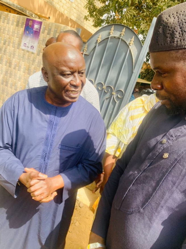 Photos/ Idrissa Seck et la Communauté casamançaise au cœur de l’accueil du Président de la République, Macky Sall, à Thiès Photos/ Idrissa Seck et la Communauté casamançaise au cœur de l’accueil du Président de la République, Macky Sall, à Thiès