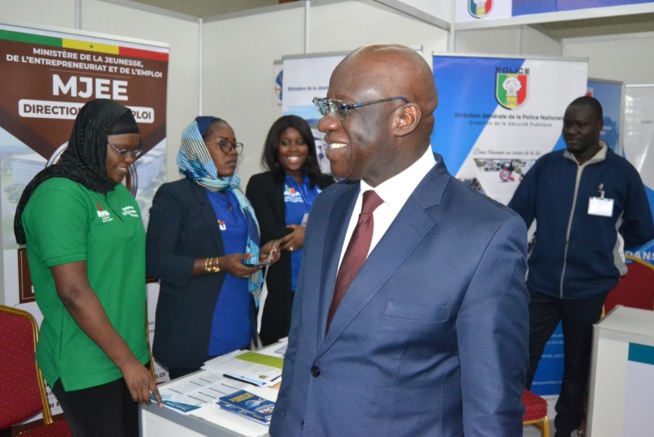 La 22e édition du Forum du 1er emploi en images La 22e édition du Forum du 1er emploi en images