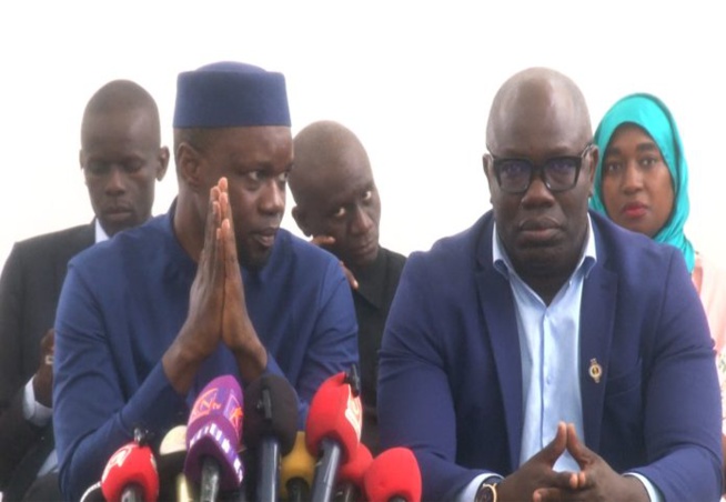 Guédiawaye: Ousmane Sonko met en garde les maires de YAW contre la spoliation et les détournements Guédiawaye: Ousmane Sonko met en garde les maires de YAW contre la spoliation et les détournements