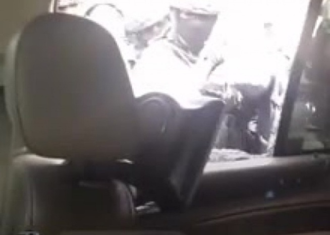 Ousmane Sonko et Me Clédor Ciré Ly malmenés : . Alioune Tine en rogne contre les forces spéciales, le Forum civil et Y en a marre condamnent Ousmane Sonko et Me Clédor Ciré Ly malmenés : . Alioune Tine en rogne contre les forces spéciales, le Forum civil et Y en a marre condamnent