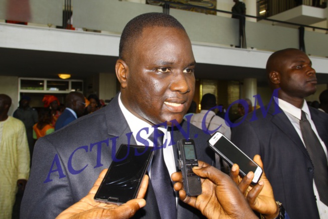 Ousmane Sonko, toujours contré / Dethié Fall en colère: 