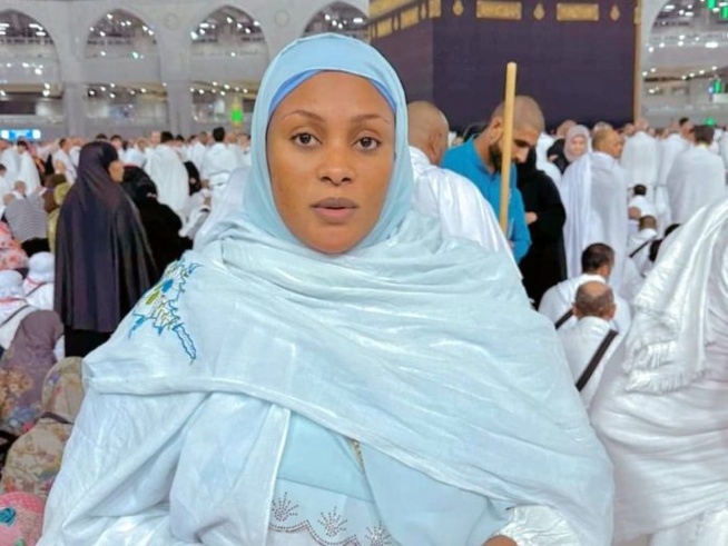 Mme Dieng Adja nationale – A la Mecque, l’actrice prie pour la paix : « Yalla na diamm sakh » Mme Dieng Adja nationale – A la Mecque, l’actrice prie pour la paix : « Yalla na diamm sakh »