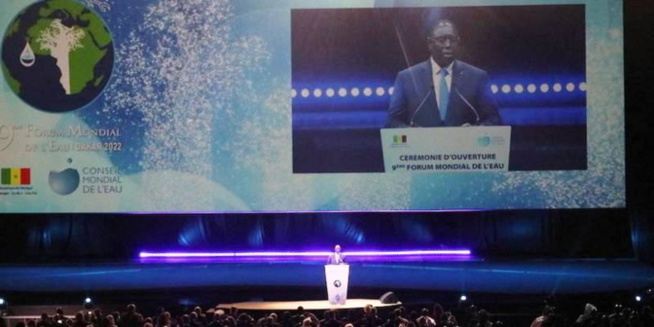 Les 5 axes du Blue deal de Dakar sur la prise en charge des questions d’eau et d’assainissement Les 5 axes du Blue deal de Dakar sur la prise en charge des questions d’eau et d’assainissement