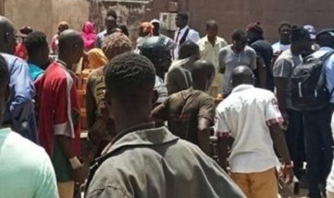 Vol de sexe à Golf Sud : Soupçonné d’en être l’auteur, un homme bastonné Vol de sexe à Golf Sud : Soupçonné d’en être l’auteur, un homme bastonné