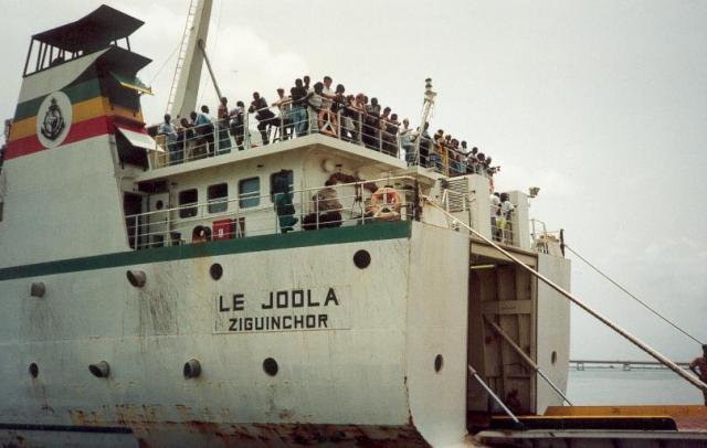 NON-LIEU DANS L’AFFAIRE « LE JOOLAA » EN FRANCE NON-LIEU DANS L’AFFAIRE « LE JOOLAA » EN FRANCE