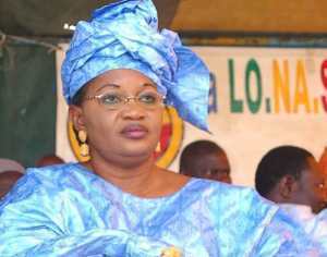 Aida Mbodj: « Il faut que Wade nous édifie sur sa succession » Aida Mbodj: « Il faut que Wade nous édifie sur sa succession »