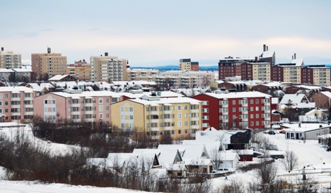 Pari fou en suède : déplacer une ville de 3 Km