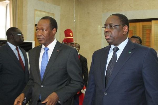 Situation au Burkina: Wade et ses alliés dénoncent "la position scandaleuse" de Macky Sall Situation au Burkina: Wade et ses alliés dénoncent "la position scandaleuse" de Macky Sall