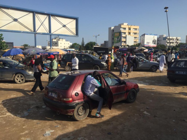 Haute tension dans la banlieue dakaroise : échauffourées à Yarakh, affrontements à Mbao Haute tension dans la banlieue dakaroise : échauffourées à Yarakh, affrontements à Mbao