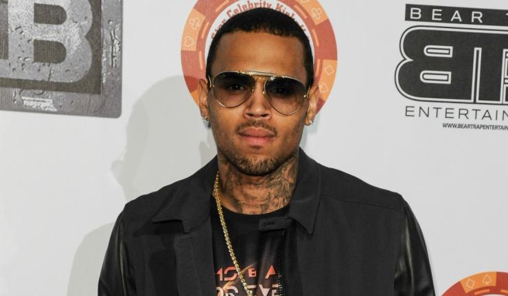 Chris Brown attaque Adrienne Ballon et Tamar Braxton, Karrueche Tran le soutient !