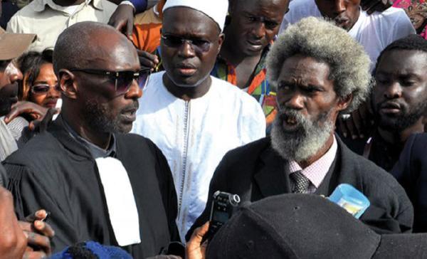 Sortie d’Ismaïla Madior Fall : Les avocats d’Ousmane Sonko menacent... Sortie d’Ismaïla Madior Fall : Les avocats d’Ousmane Sonko menacent...