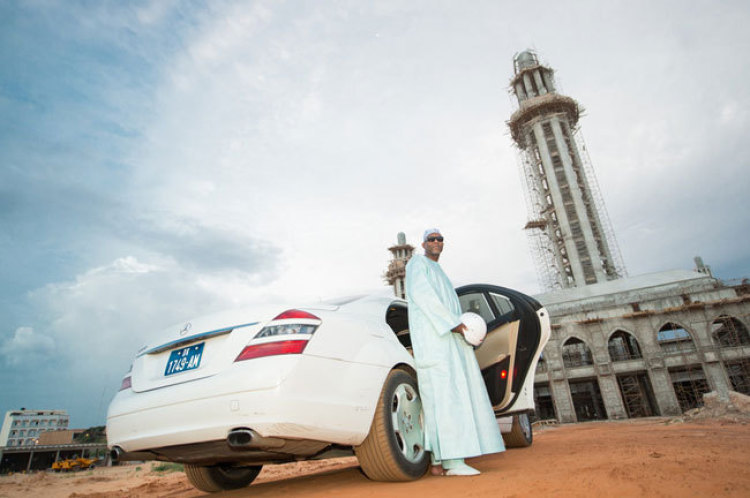 Reportage-La grande mosquée Massalikoul Djinane de Dakar sort de terre Reportage-La grande mosquée Massalikoul Djinane de Dakar sort de terre
