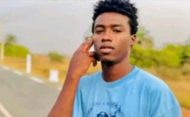 La tante de Mamadou Korka Bâ raconte ses derniers instants: "20 minutes avant qu’il ne décède, il était avec mon garçon et..." La tante de Mamadou Korka Bâ raconte ses derniers instants: "20 minutes avant qu’il ne décède, il était avec mon garçon et..."