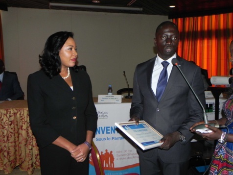 Distinguée par la Jeune Chambre Internationale Dakar N°1 comme Ambassadrice, Léna Sène plaide pour la formation des futures femmes leaders Distinguée par la Jeune Chambre Internationale Dakar N°1 comme Ambassadrice, Léna Sène plaide pour la formation des futures femmes leaders