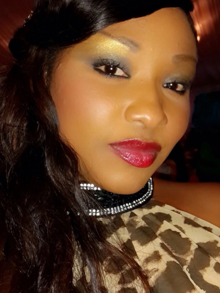 Codou Guéye madame Amara Mangassouba administrateur du groupe Tandian Multumédias Codou Guéye madame Amara Mangassouba administrateur du groupe Tandian Multumédias