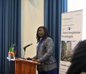 2ème sommet économique Allemagne-Sénégal à Düsseldorf : Madame Maïmouna Ndoye Seck, Ministre de l’énergie et du développement des énergies renouvelables mise sur le savoir-faire allemand 2ème sommet économique Allemagne-Sénégal à Düsseldorf : Madame Maïmouna Ndoye Seck, Ministre de l’énergie et du développement des énergies renouvelables mise sur le savoir-faire allemand