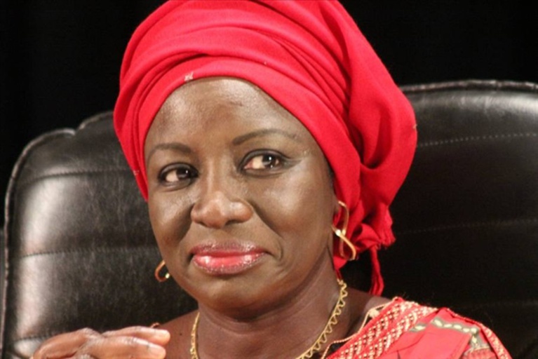 Faux et usage de faux: Mimi Touré en roue libre vers la Haute Cour de justice Faux et usage de faux: Mimi Touré en roue libre vers la Haute Cour de justice