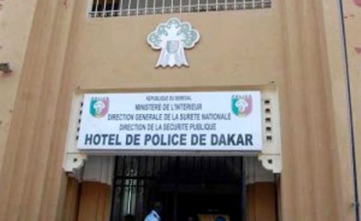 Le Sénégalais El Hadji Malick Mbengue soupçonné de liens avec des terroristes du Mali et du Nigéria, arrêté hier Le Sénégalais El Hadji Malick Mbengue soupçonné de liens avec des terroristes du Mali et du Nigéria, arrêté hier