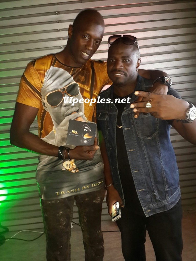 Le rappeur Jojo présente son nouvel album à Yakhouba Fadiga Le rappeur Jojo présente son nouvel album à Yakhouba Fadiga