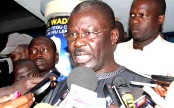 Médiation entre Macky et l'opposition : Babacar Gaye désavoue Sidy Lamine Niasse Médiation entre Macky et l'opposition : Babacar Gaye désavoue Sidy Lamine Niasse