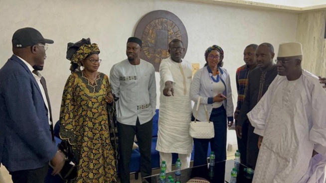 Yewwi Askan Wi reporte sa marche du 3 avril prochain Yewwi Askan Wi reporte sa marche du 3 avril prochain