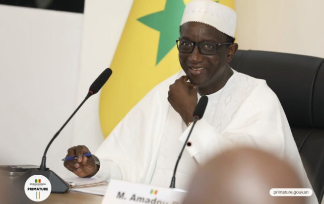 Les pèlerins aux anges : Le PM Amadou Ba annonce une bonne nouvelle pour le pèlerinage à la Mecque Les pèlerins aux anges : Le PM Amadou Ba annonce une bonne nouvelle pour le pèlerinage à la Mecque