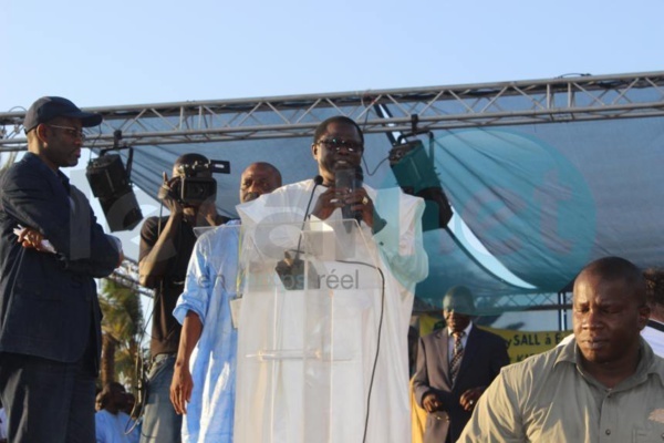 Pape Diop au meeting du Pds : "Avec Macky Sall, l’espoir est brisé" Pape Diop au meeting du Pds : "Avec Macky Sall, l’espoir est brisé"