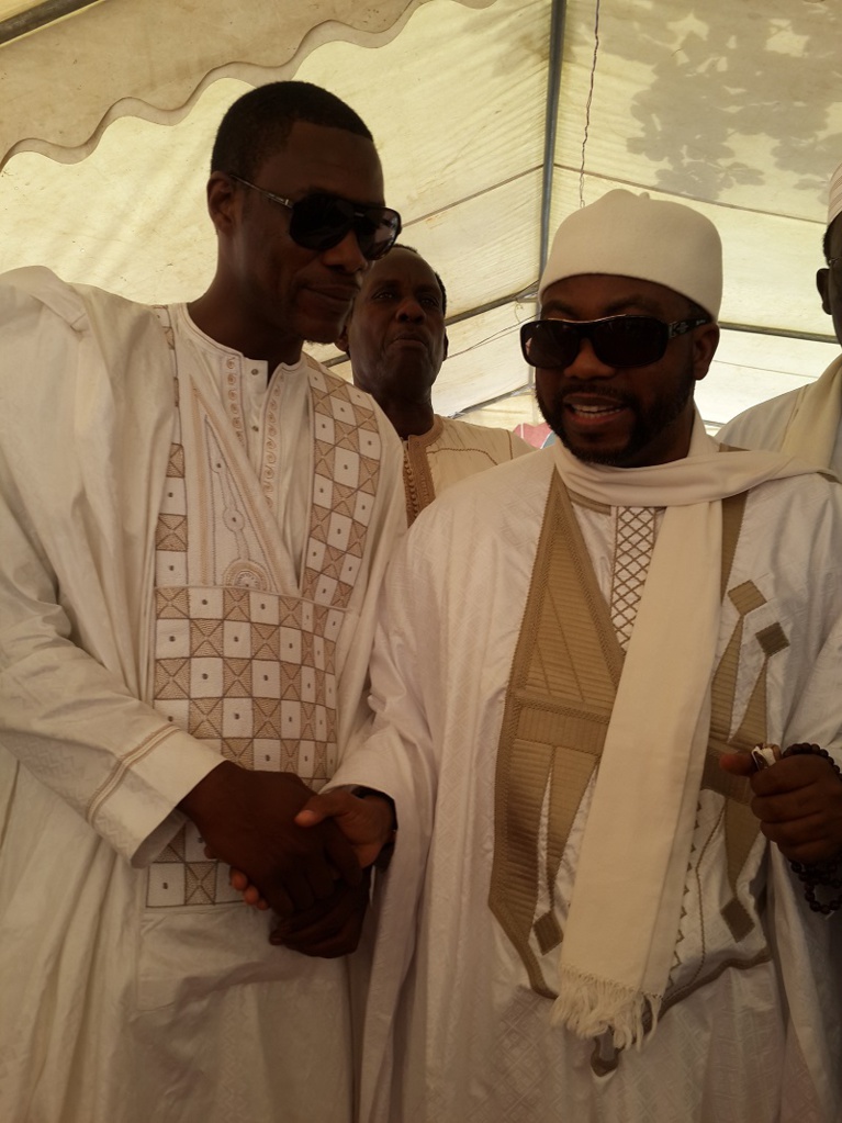 Images du baptéme de Seydina Mouhamed Diouf fils du chanteur Pape Diouf. Regardez