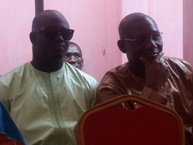 Images du baptéme de Seydina Mouhamed Diouf fils du chanteur Pape Diouf. Regardez